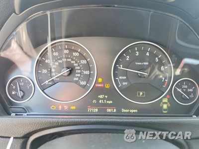 Zdjęcie 9 z 12 samochodu: 2015 BMW 328 XI SULEV VIN:WBA3B5G5XFNS17974 - miniatura