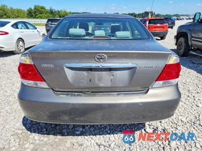 Zdjęcie 6 z 12 samochodu: 2006 TOYOTA CAMRY LE VIN:4T1BE32K46U730078 - miniatura