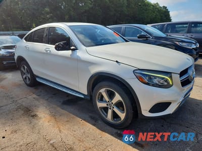 Czwarte zdjęcie samochodu z boku: 2017 MERCEDES-BENZ GLC COUPE 300 4MATIC VIN:WDC0J4KB4HF212728 - miniatura