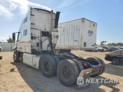 Drugie zdjęcie samochodu z przodu: 2021 VOLVO VNL SEMI TRUCK VIN:4V4NC9EH3MN275018 - miniatura