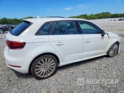 Trzecie zdjęcie samochodu z tyłu: 2016 AUDI A3 E-TRON PREMIUM PLUS VIN:WAUTPBFFXGA118154 - miniatura