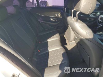 Zdjęcie 10 z 12 samochodu: 2022 MERCEDES-BENZ E 350 VIN:W1KZF8DB0NB098707 - miniatura