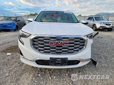 Piąte zdjęcie samochodu w środku: 2020 GMC TERRAIN DENALI VIN:3GKALXEX0LL304306 - miniatura