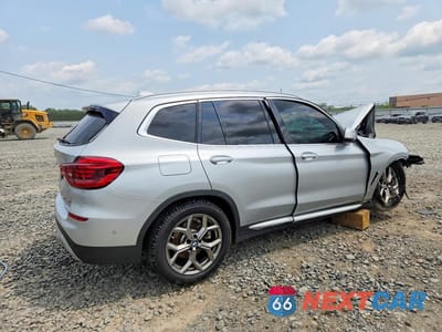Trzecie zdjęcie samochodu z tyłu: 2021 BMW X3 XDRIVE30I VIN:5UXTY5C03M9E27979 - miniatura