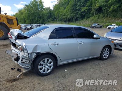 Trzecie zdjęcie samochodu z tyłu: 2013 TOYOTA COROLLA LE VIN:2T1BU4EE8DC998936 - miniatura