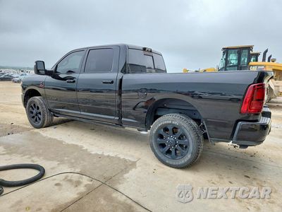 Drugie zdjęcie samochodu z przodu: 2025 RAM 2500 LARAMIE VIN:3C6UR5FL0SG556742 - miniatura
