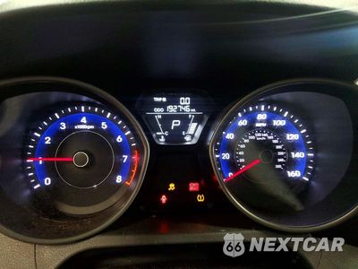 Zdjęcie 9 z 12 samochodu: 2012 HYUNDAI ELANTRA LIMITED VIN:5NPDH4AE0CH102711 - miniatura