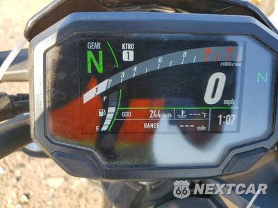 Zdjęcie 7 z 9 samochodu: 2024 KAWASAKI ER650 P VIN:ML5EREP12RDAB5038 - miniatura