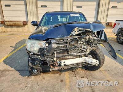 Piąte zdjęcie samochodu w środku: 2014 TOYOTA TACOMA V6 VIN:5TFUU4EN9EX095416 - miniatura