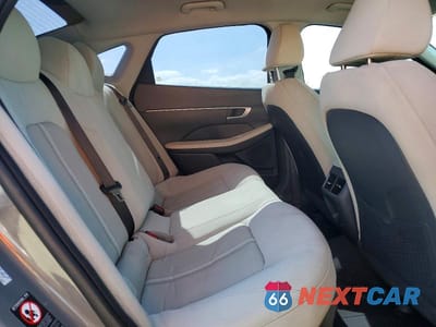 Zdjęcie 10 z 12 samochodu: 2021 HYUNDAI SONATA HYBRID SEL VIN:KMHL34JJ6MA027993 - miniatura