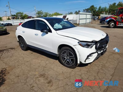 Czwarte zdjęcie samochodu z boku: 2026 MERCEDES-BENZ GLC COUPE 300 4MATIC VIN:W1NKJ4HB8TF430551 - miniatura