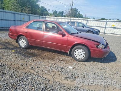 Czwarte zdjęcie samochodu z boku: 1999 TOYOTA CAMRY LE VIN:4T1BG22K0XU461843 - miniatura