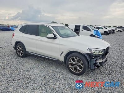 Czwarte zdjęcie samochodu z boku: 2020 BMW X3 XDRIVE30E VIN:5UXTS1C07L9C61894 - miniatura