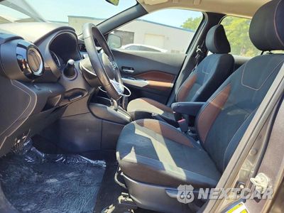 Zdjęcie 7 z 12 samochodu: 2018 NISSAN KICKS SR VIN:3N1CP5CU3JL540048 - miniatura