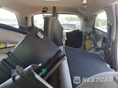 Zdjęcie 10 z 13 samochodu: 2018 HONDA PILOT LX VIN:5FNYF5H1XJB004118 - miniatura
