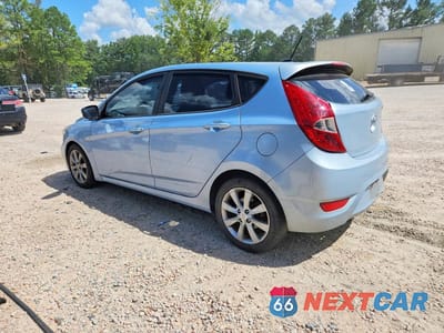 Drugie zdjęcie samochodu z przodu: 2012 HYUNDAI ACCENT SE VIN:KMHCU5AE1CU020582 - miniatura