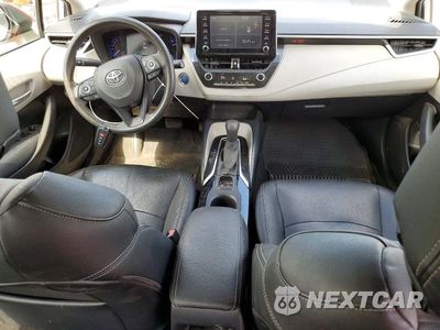 Zdjęcie 8 z 13 samochodu: 2020 TOYOTA COROLLA LE VIN:JTDEBRBEXLJ031297 - miniatura