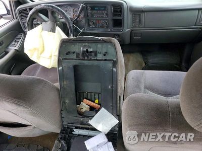 Zdjęcie 8 z 12 samochodu: 2006 CHEVROLET SILVERADO C1500 VIN:2GCEC13V961321154 - miniatura