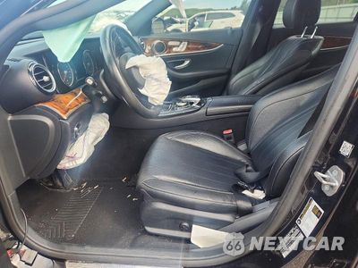 Zdjęcie 7 z 12 samochodu: 2017 MERCEDES-BENZ E 300 4MATIC VIN:WDDZF4KB6HA116584 - miniatura