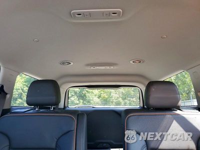 Zdjęcie 10 z 13 samochodu: 2023 GMC ACADIA AT4 VIN:1GKKNLLS0PZ244217 - miniatura