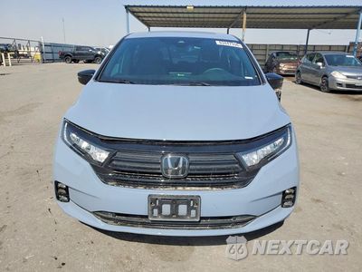 Piąte zdjęcie samochodu w środku: 2024 HONDA ODYSSEY SPORT VIN:5FNRL6H7XRB066301 - miniatura