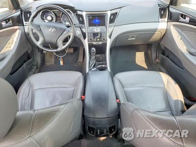 Zdjęcie 8 z 13 samochodu: 2013 HYUNDAI SONATA LIMITED VIN:5NPEC4AC4DH799853 - miniatura