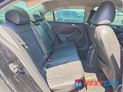 Zdjęcie 10 z 12 samochodu: 2012 VOLKSWAGEN JETTA SE VIN:3VWDP7AJ0CM067113 - miniatura