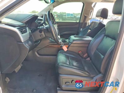 Zdjęcie 7 z 13 samochodu: 2019 GMC YUKON XL C1500 SLT VIN:1GKS1GKC9KR374910 - miniatura