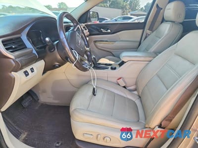 Zdjęcie 7 z 13 samochodu: 2019 GMC ACADIA DENALI VIN:1GKKNXLS5KZ194222 - miniatura