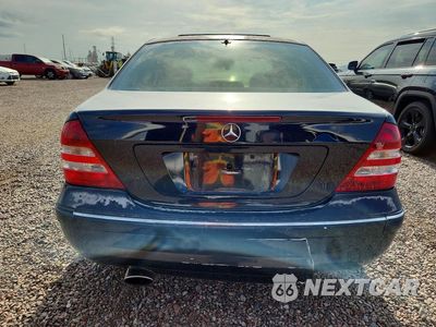 Zdjęcie 6 z 12 samochodu: 2005 MERCEDES-BENZ C 230K SPORT SEDAN VIN:WDBRF40J05F606701 - miniatura