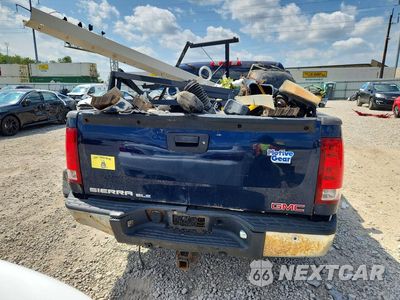 Zdjęcie 6 z 12 samochodu: 2008 GMC SIERRA K1500 VIN:2GTEK13MX81190751 - miniatura