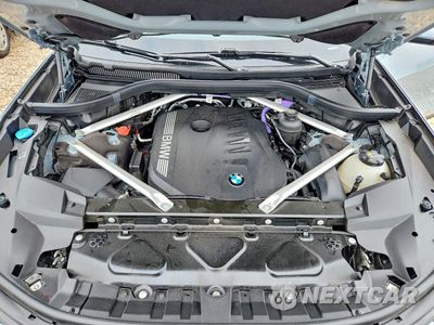 Zdjęcie 12 z 14 samochodu: 2025 BMW X7 XDRIVE40I VIN:5UX23EM00S9X27367 - miniatura