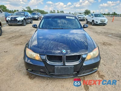 Piąte zdjęcie samochodu w środku: 2007 BMW 3 SERIES I VIN:WBAVA37597NL17131 - miniatura