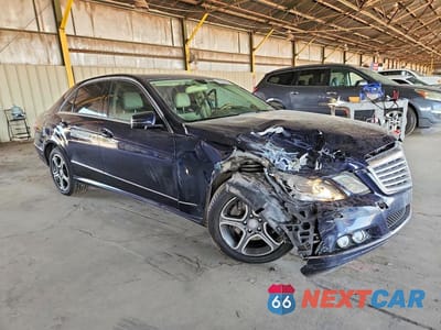Czwarte zdjęcie samochodu z boku: 2011 MERCEDES-BENZ E 350 VIN:WDDHF5GB8BA467952 - miniatura