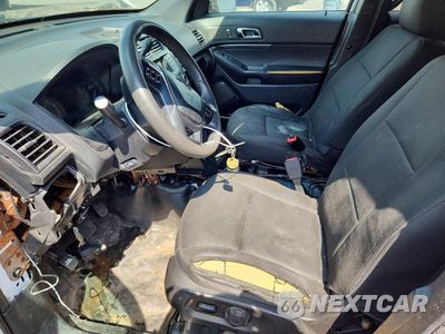 Zdjęcie 7 z 14 samochodu: 2018 FORD EXPLORER POLICE INTERCEPTOR VIN:1FM5K8AR3JGC74969 - miniatura