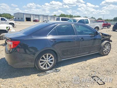 Trzecie zdjęcie samochodu z tyłu: 2014 TOYOTA CAMRY XLE V6 VIN:4T1BK1FK4EU025044 - miniatura