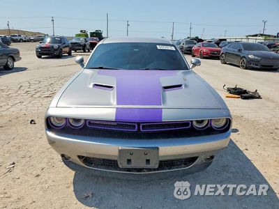Piąte zdjęcie samochodu w środku: 2015 DODGE CHALLENGER SXT PLUS VIN:2C3CDZBG4FH833566 - miniatura