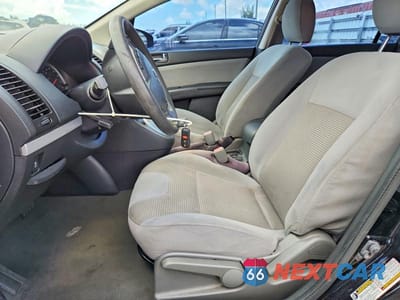 Zdjęcie 7 z 12 samochodu: 2012 NISSAN SENTRA 2.0 VIN:3N1AB6AP9CL724762 - miniatura