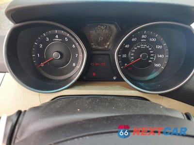 Zdjęcie 9 z 12 samochodu: 2012 HYUNDAI ELANTRA LIMITED VIN:5NPDH4AE3CH148050 - miniatura