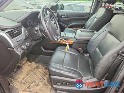 Zdjęcie 7 z 13 samochodu: 2018 CHEVROLET SUBURBAN K1500 PREMIER VIN:1GNSKJKC5JR261399 - miniatura