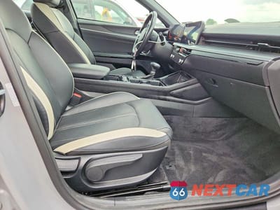 Zdjęcie 7 z 13 samochodu: 2025 KIA K5 GT LINE VIN:KNAG64J70S5353115 - miniatura