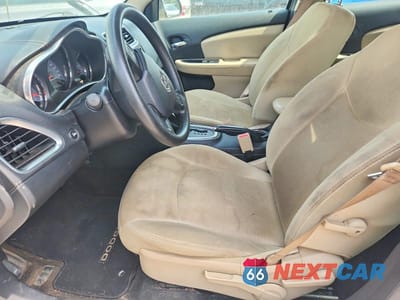 Zdjęcie 7 z 12 samochodu: 2014 DODGE AVENGER SE VIN:1C3CDZAG8EN224469 - miniatura