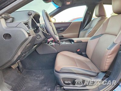 Zdjęcie 7 z 13 samochodu: 2024 LEXUS ES 250 BASE VIN:58AD11D12RU013138 - miniatura