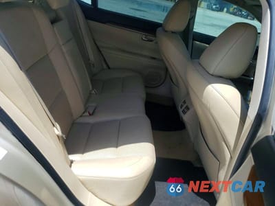 Zdjęcie 10 z 12 samochodu: 2013 LEXUS ES 300H VIN:JTHBW1GG7D2020044 - miniatura