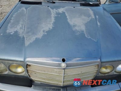 Zdjęcie 11 z 12 samochodu: 1985 MERCEDES-BENZ 300 DT VIN:WDBAB33C8FA272934 - miniatura