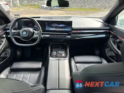 Zdjęcie 7 z 10 samochodu: 2027 BMW 530 XI VIN:WBA53FJ07VCY10095 - miniatura