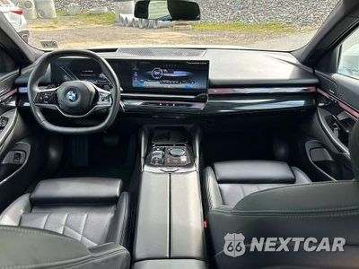 Zdjęcie 7 z 10 samochodu: 2027 BMW 530 XI VIN:WBA53FJ07VCY10095 - miniatura