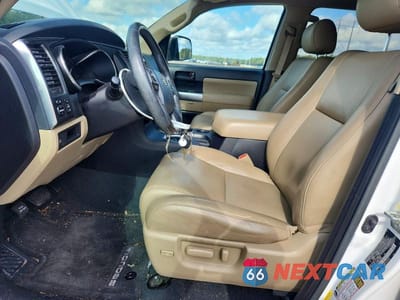Zdjęcie 7 z 14 samochodu: 2019 TOYOTA SEQUOIA SR5 VIN:5TDZY5G12KS072541 - miniatura