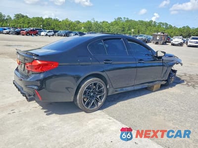 Trzecie zdjęcie samochodu z tyłu: 2019 BMW M550XI VIN:WBAJB9C57KB464465 - miniatura