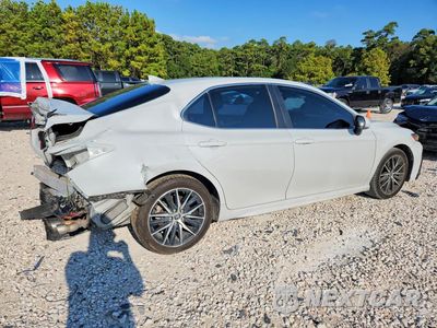 Trzecie zdjęcie samochodu z tyłu: 2022 TOYOTA CAMRY SE VIN:4T1G11AK7NU042825 - miniatura